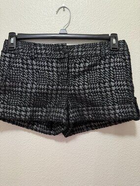 Express black and silver metallic shorts, houndstooth pattern, size 2
